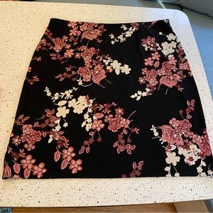 J.Jill Wearever skirt, black with cream, pink, and burgundy floral print.